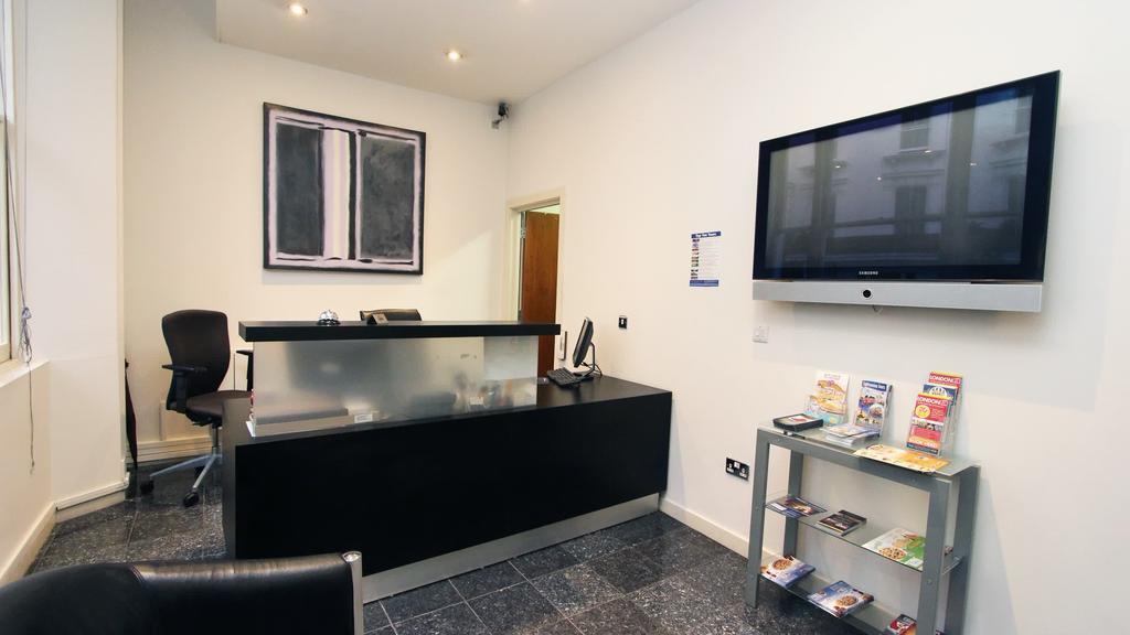 Princes Square Apartments Лондон Екстер'єр фото