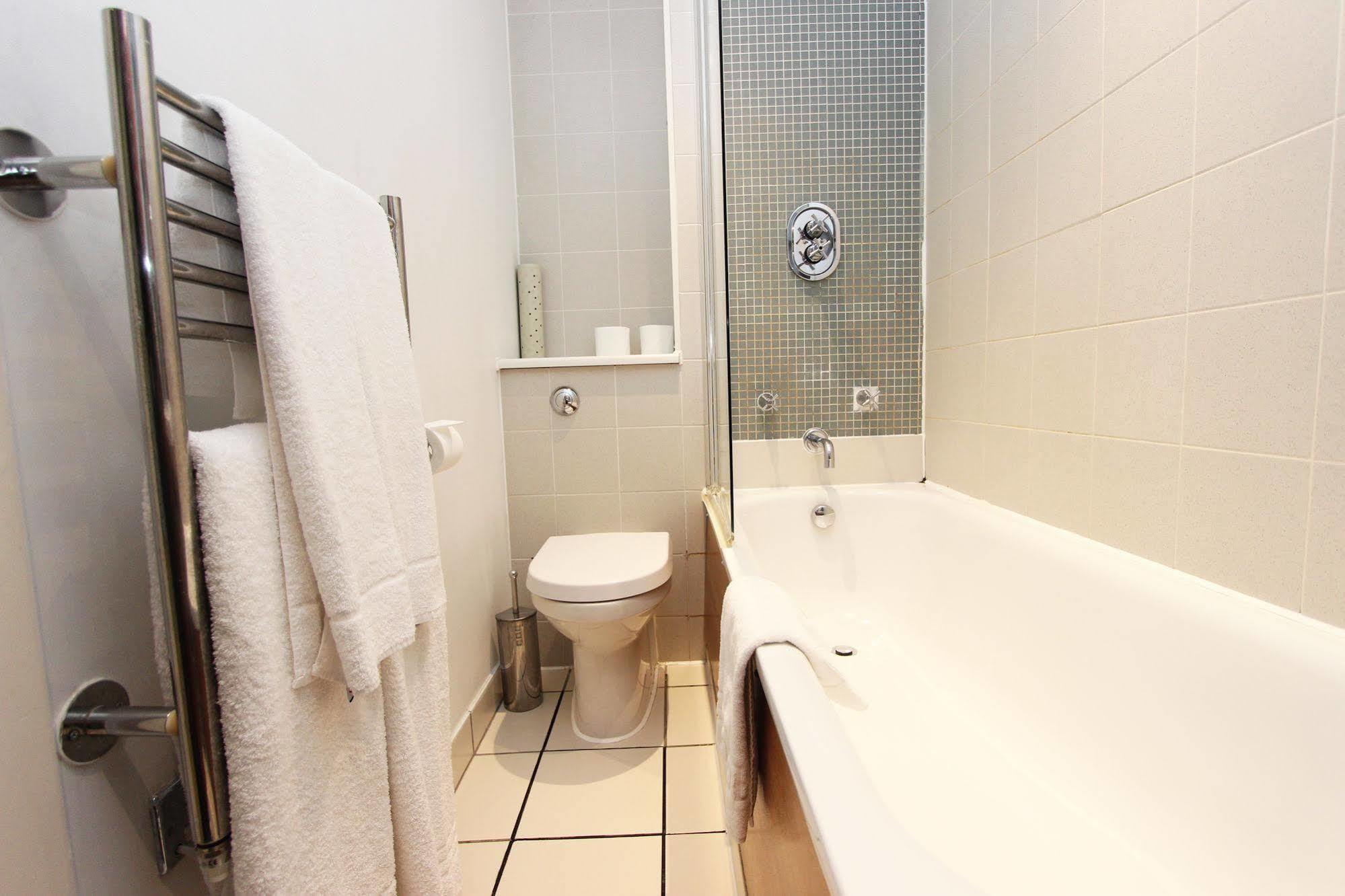 Princes Square Apartments Лондон Екстер'єр фото