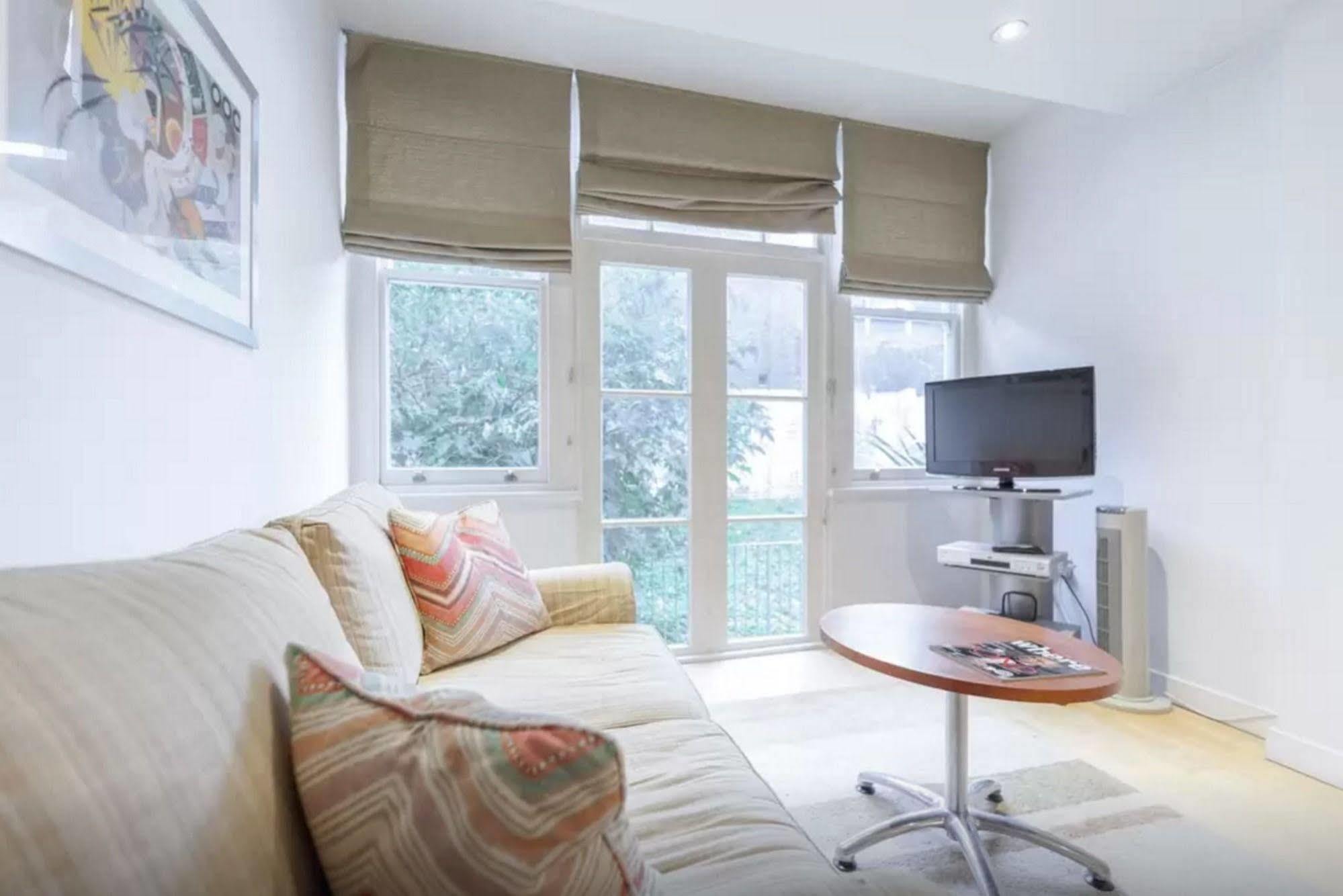 Princes Square Apartments Лондон Екстер'єр фото