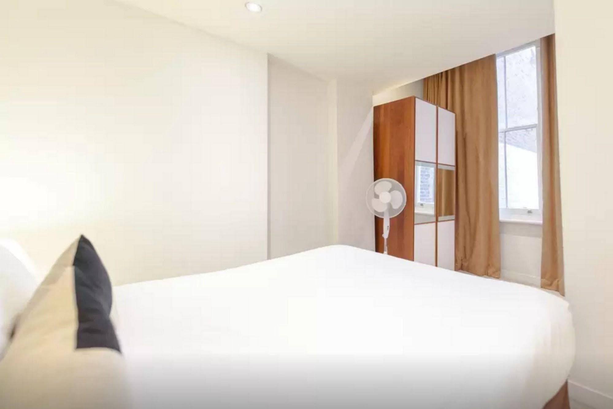Princes Square Apartments Лондон Екстер'єр фото