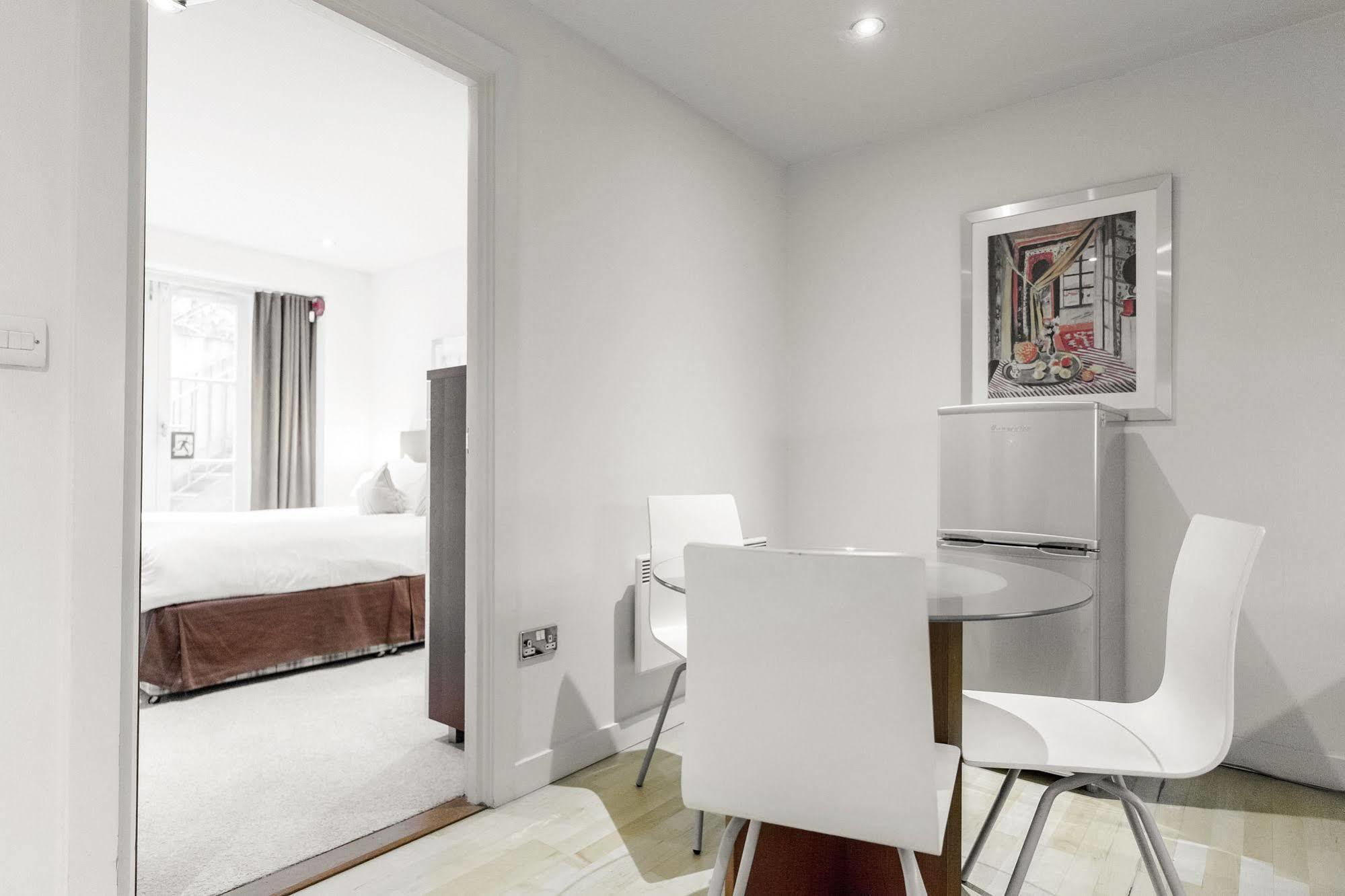 Princes Square Apartments Лондон Екстер'єр фото