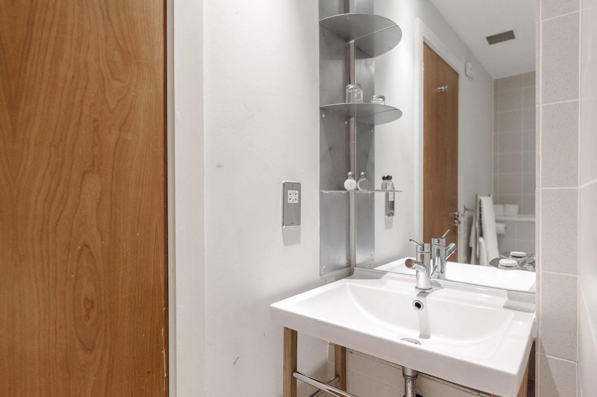 Princes Square Apartments Лондон Екстер'єр фото